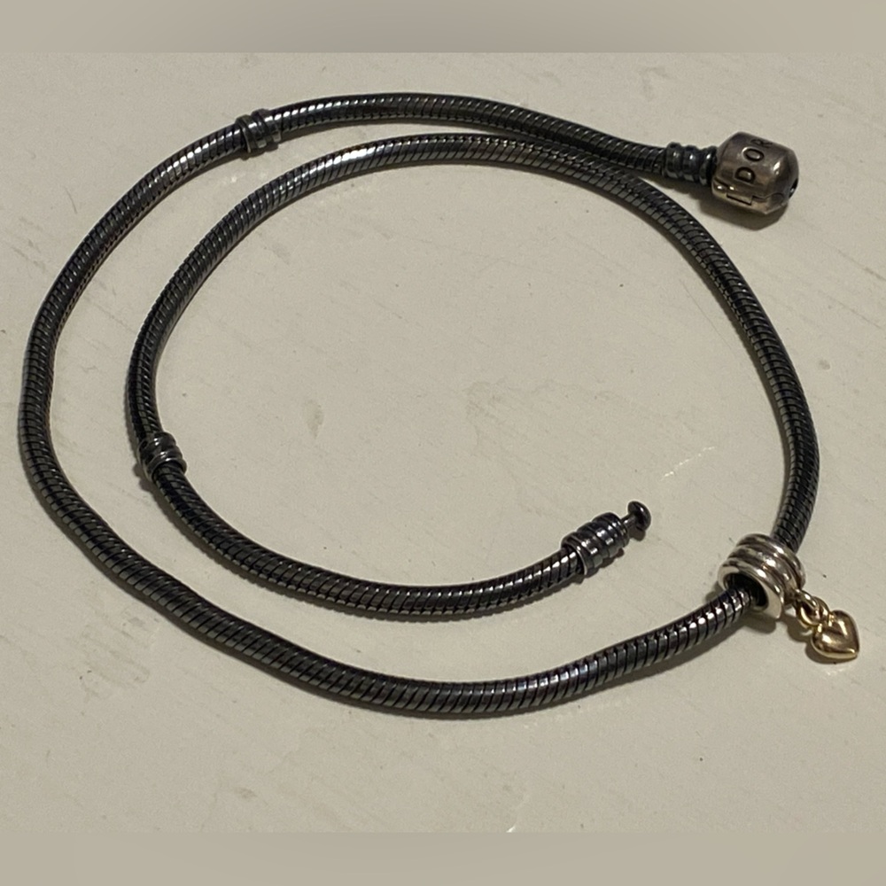 PANDORA 16” Snake Oxidized Necklace + 925 ALE 14k Gold Heart + 3 Charms - Picture 3 of 8